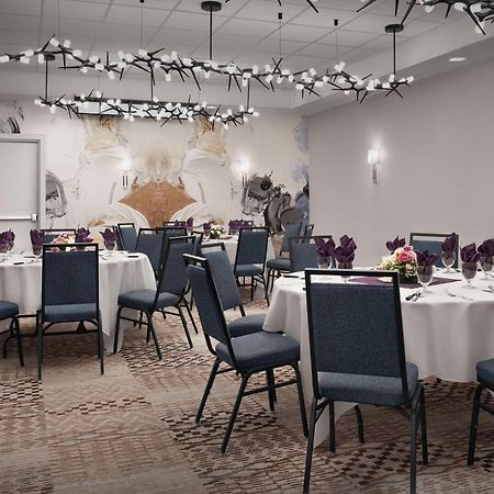 Hilton Garden Inn Каспер Экстерьер фото