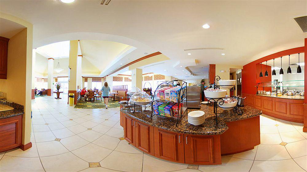 Hilton Garden Inn Каспер Экстерьер фото