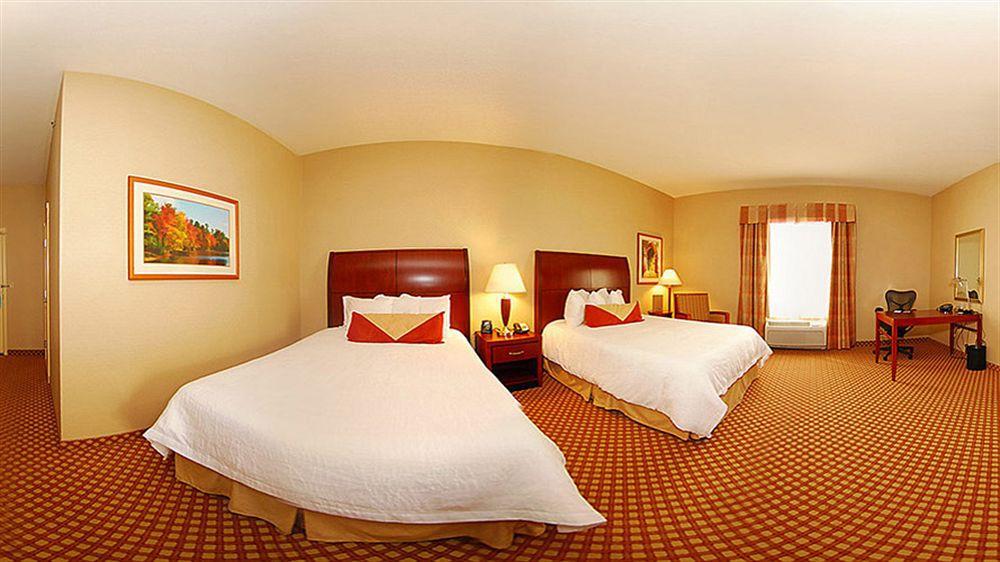 Hilton Garden Inn Каспер Экстерьер фото