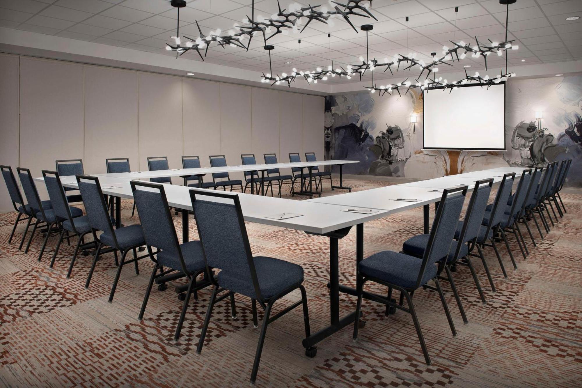 Hilton Garden Inn Каспер Экстерьер фото